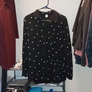 Black with white dot button up